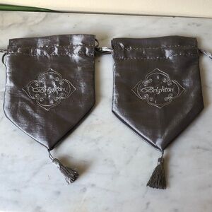 BRIGHTON RARE Small grey drawstring pouches with tassels